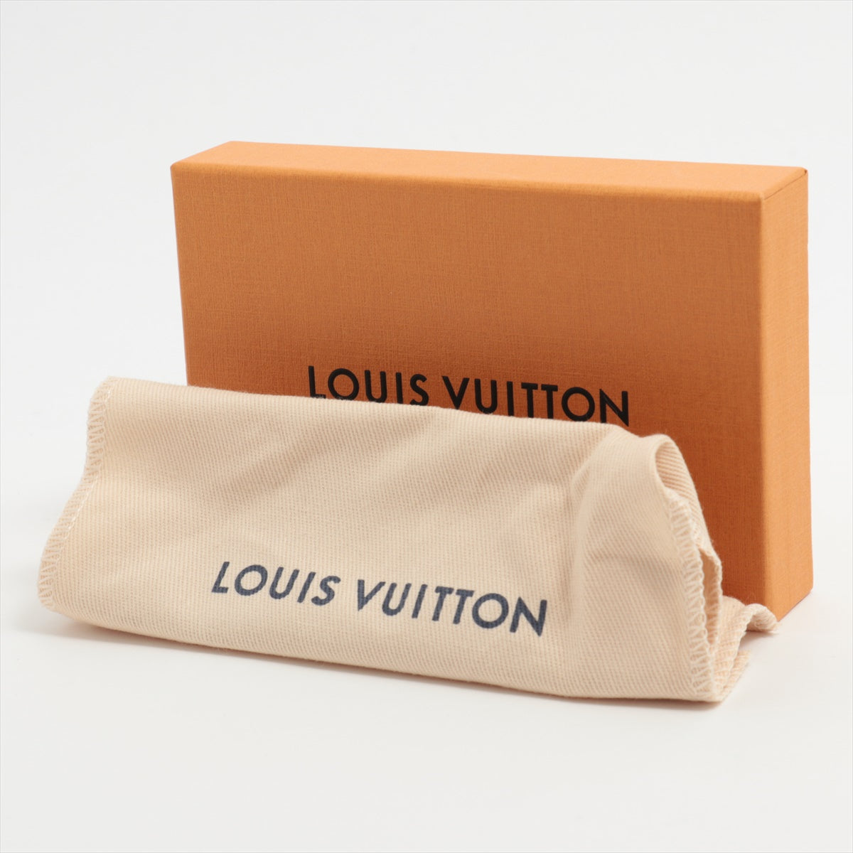Louis Vuitton Key Pouch Monogram Christmas Animation 2022 Paris - THE PURSE  AFFAIR