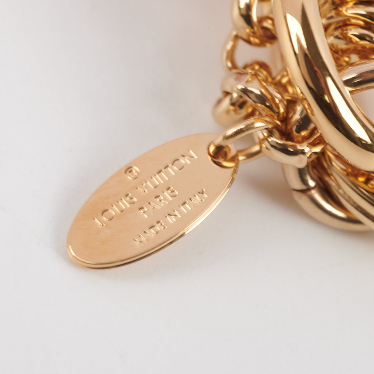 LOUIS VUITTON Monogram Gaston & Vivienne Best Friend Bag Charm Key Holder  Gold 938091