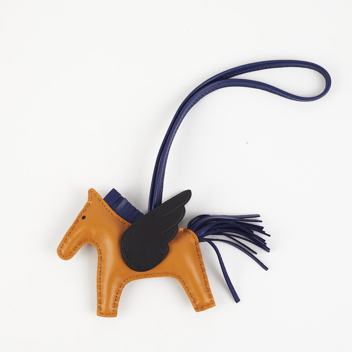 New Hermes (GIFTABLE) Rodeo Pegase Horse Charm PM Sesame/Noir