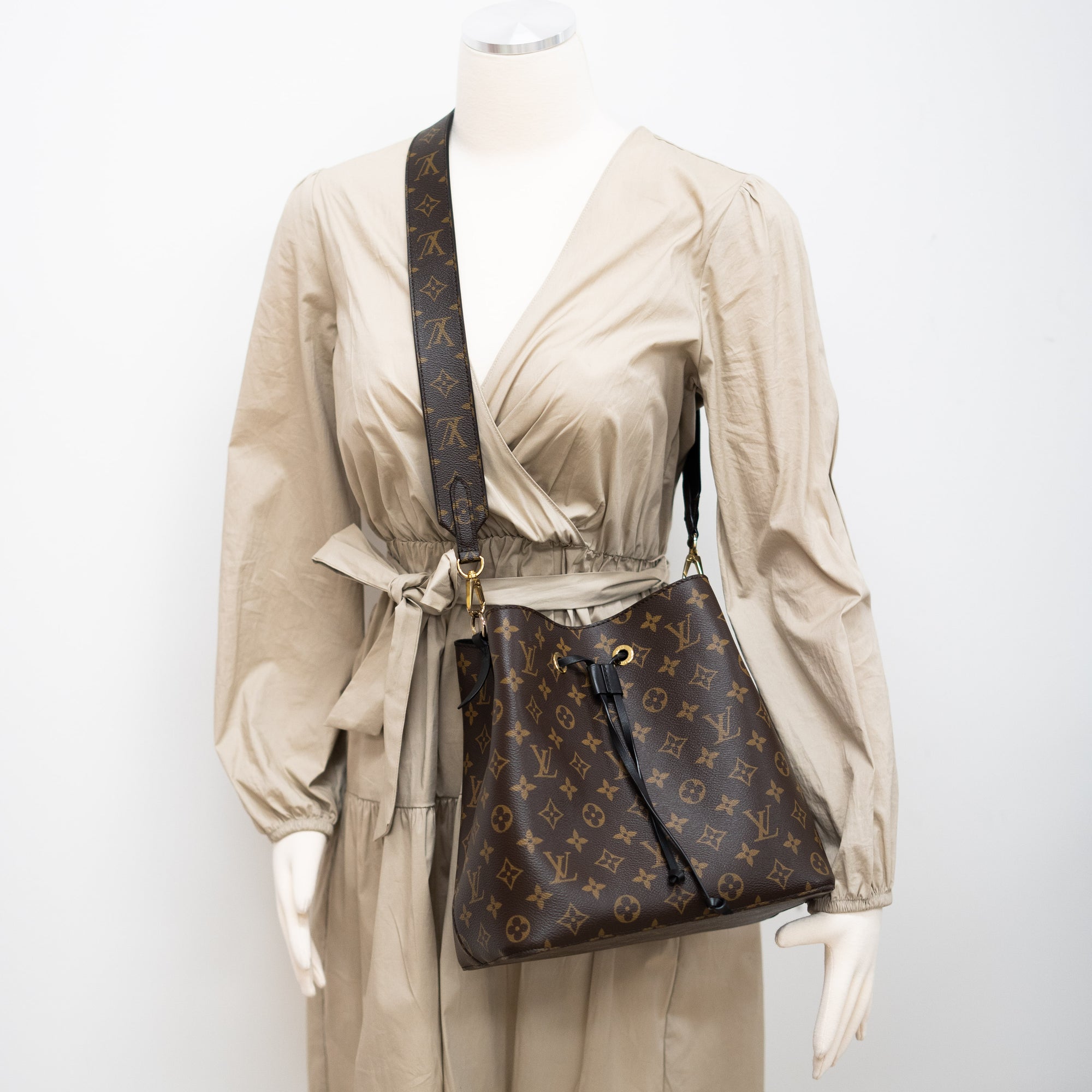 Louis Vuitton Neo Noe Monogram with additional strap - THE PURSE
