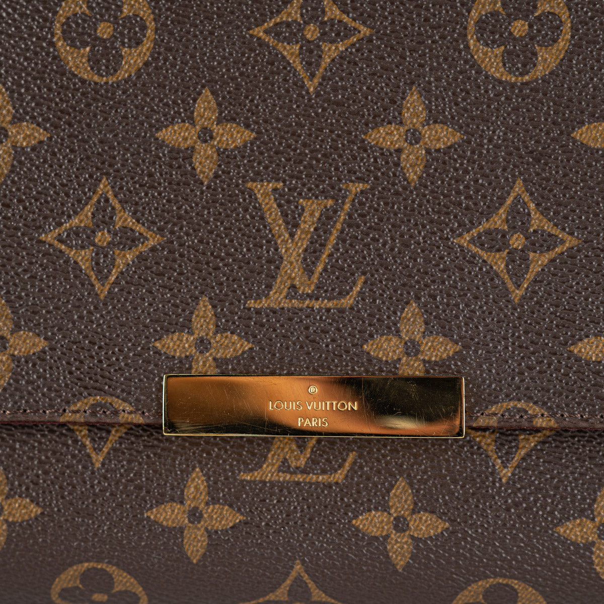 Louis Vuitton Monogram MM V Tote - THE PURSE AFFAIR