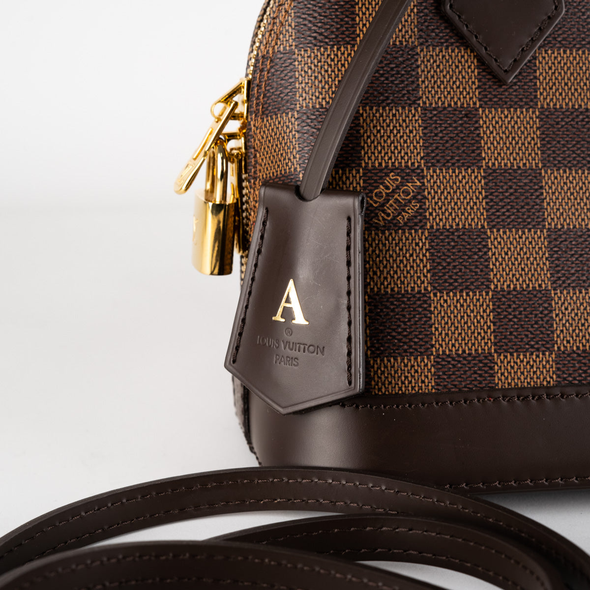 Louis Vuitton Authentic Damier Alma BB Cross Body Handbag Article: N41221  Made in France: Handbags: .com