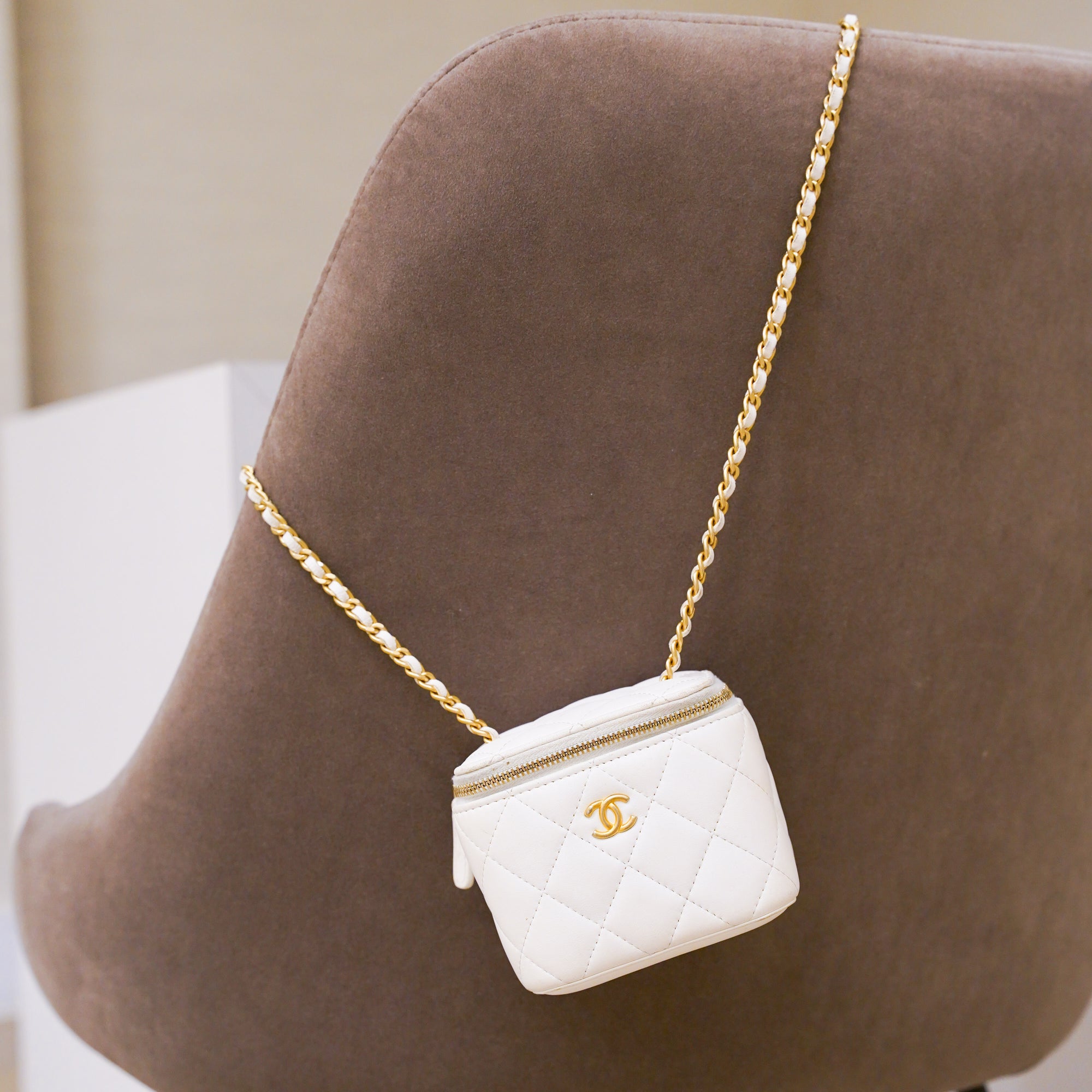 Chanel small white bag Clearance