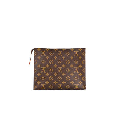 LOUIS VUITTON TOILETRY 26 GIANT MONOGRAM RED// SHELLY A. 