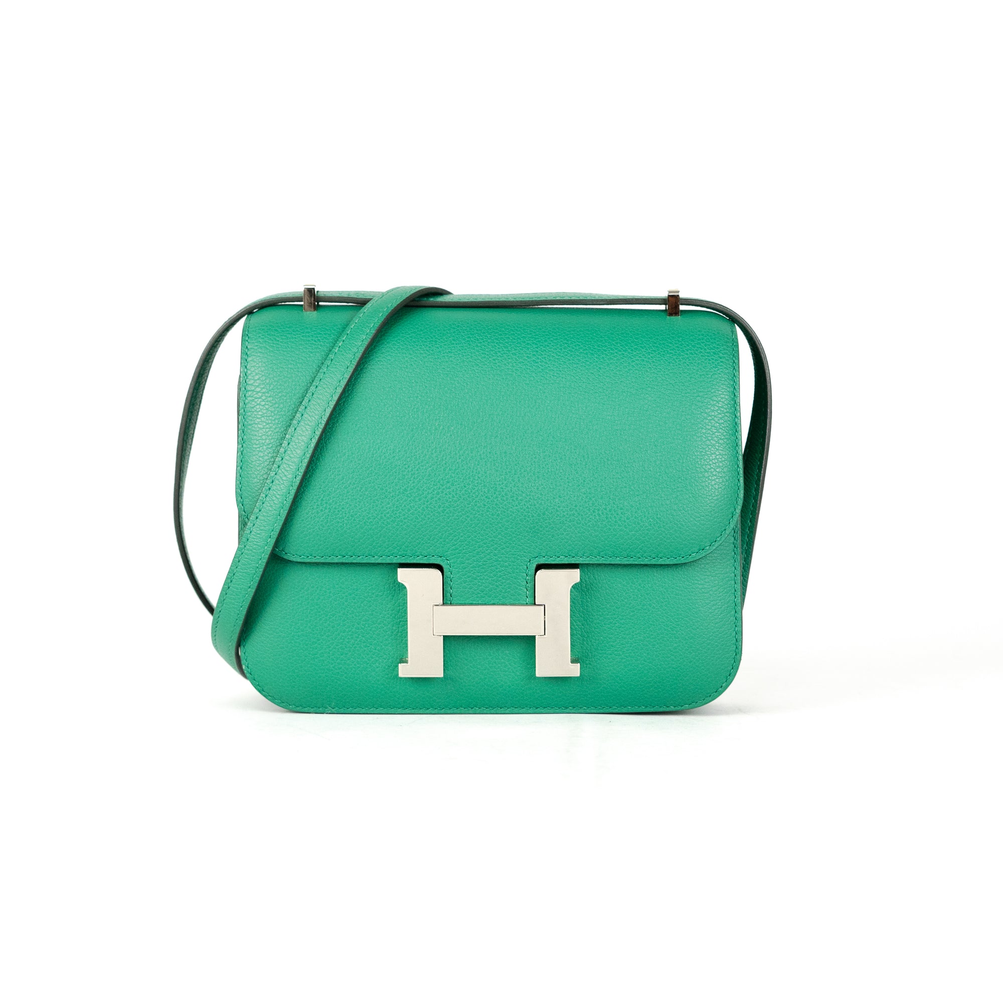 Constance leather handbag Hermès Green in Leather - 35229011