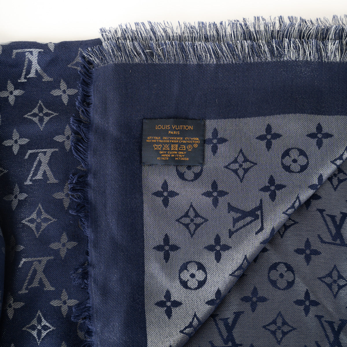 Cashmere poncho Louis Vuitton Blue size Taille Unique FR in Cashmere -  35691427
