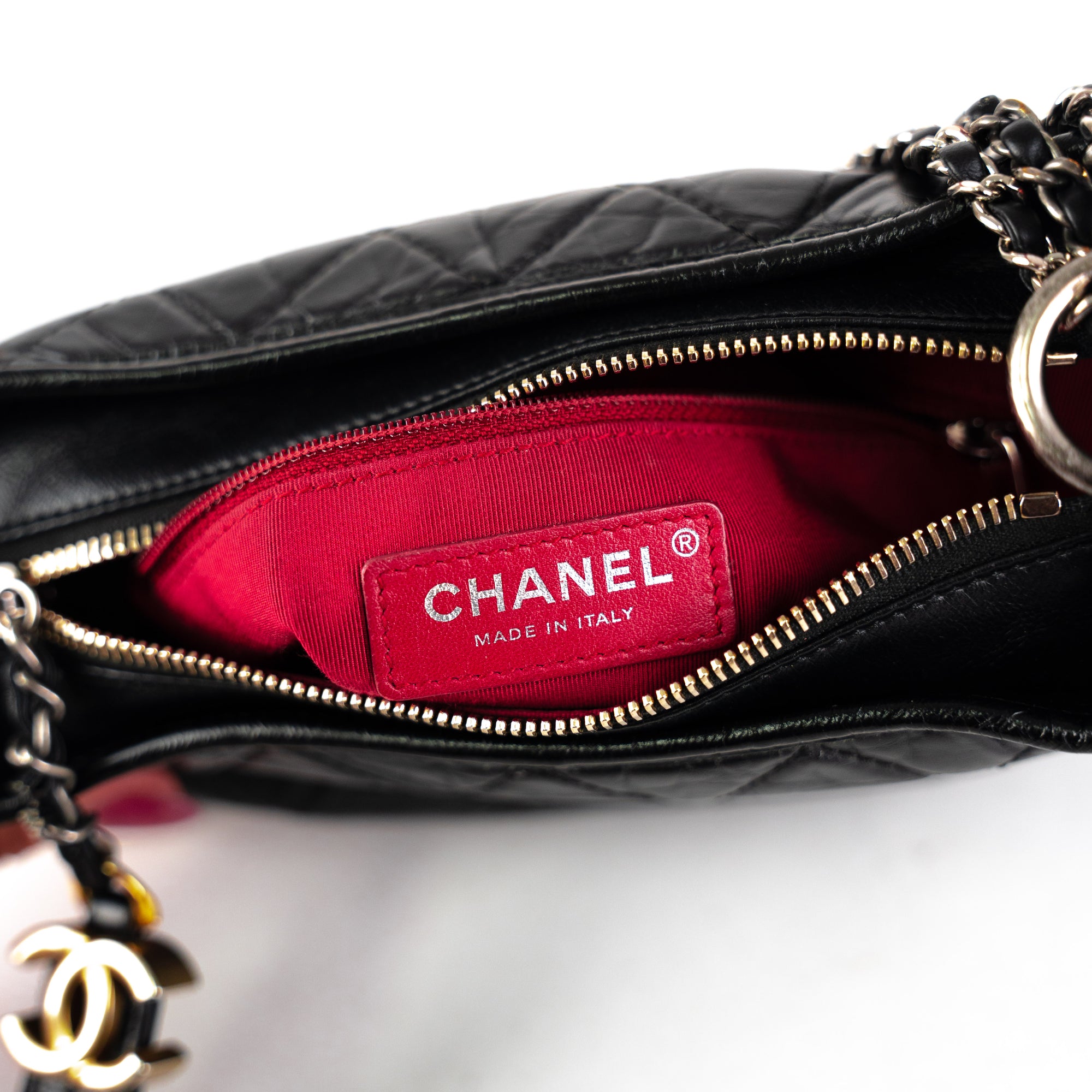 Shop CHANEL 2022-23FW Chanel's Gabrielle Small Hobo Bag (A91810 Y61477  94305) by saeccoo