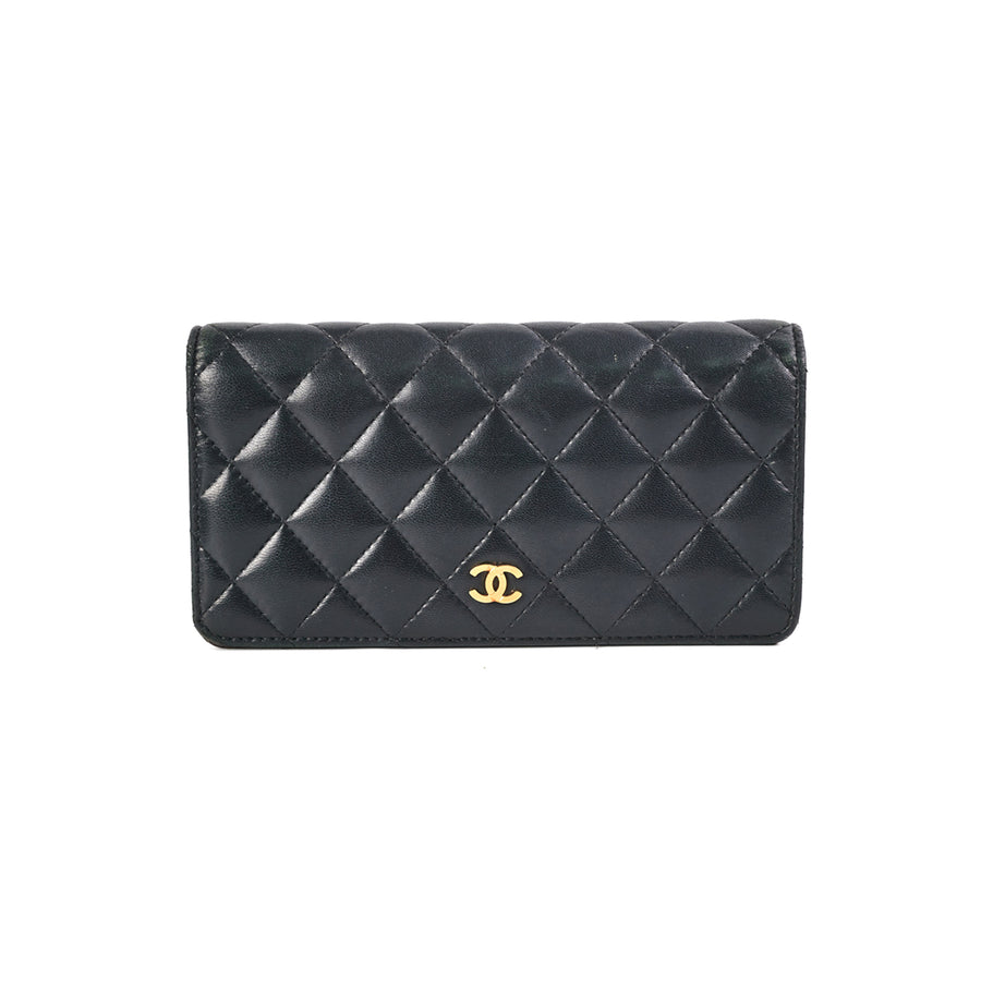 Chanel Purple Quilted Lambskin Heart Zipped Arm Coin Purse Gold Hardware,  2022 Available For Immediate Sale At Sotheby's