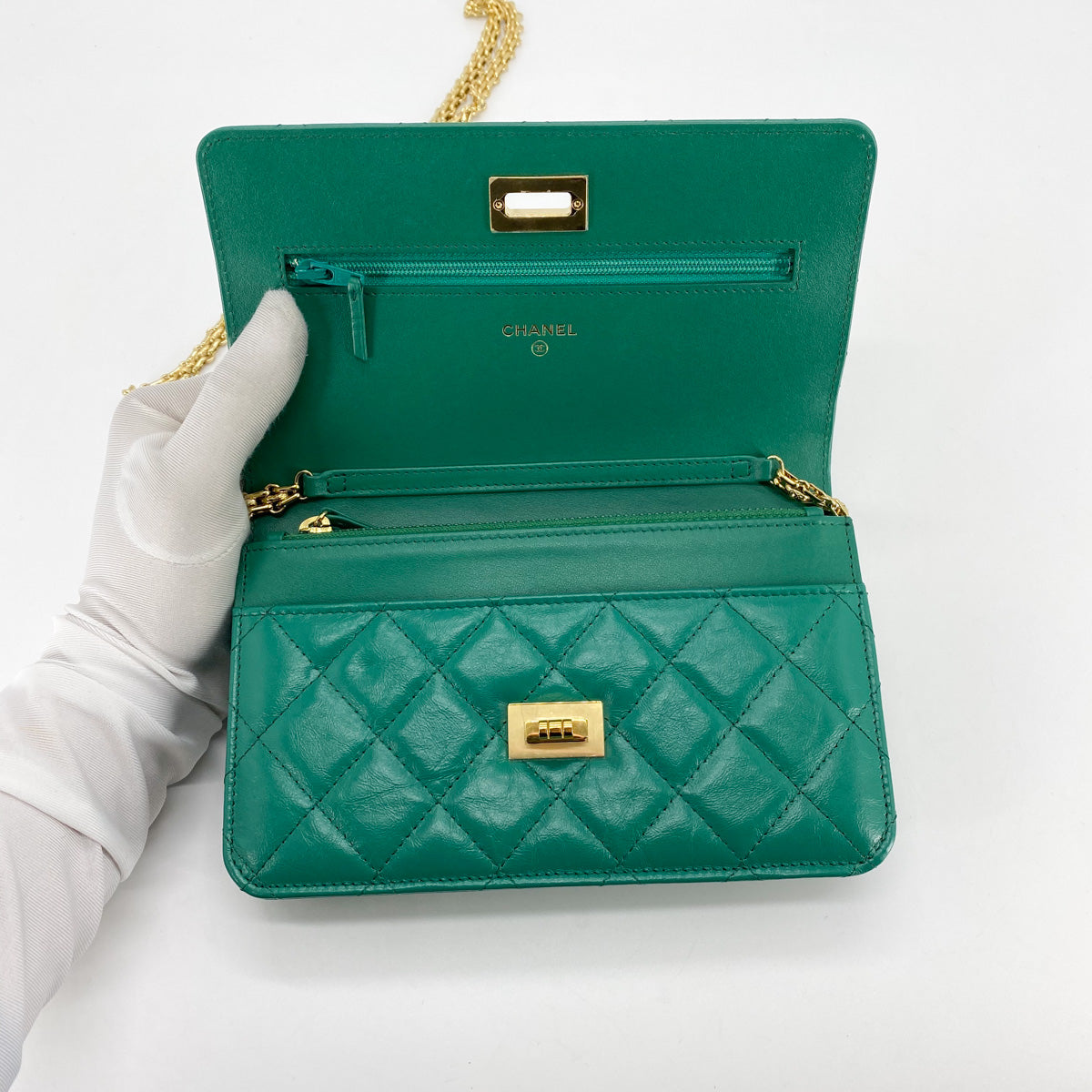 Chanel emerald green wallet Clearance