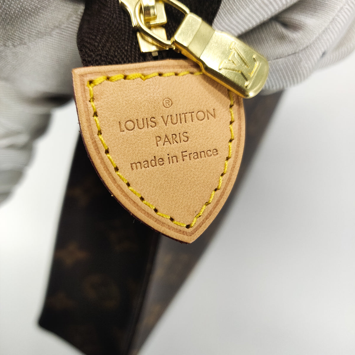 🔥NEW LOUIS VUITTON TOILETRY POUCH 26 Large Monogram Clutch Bag