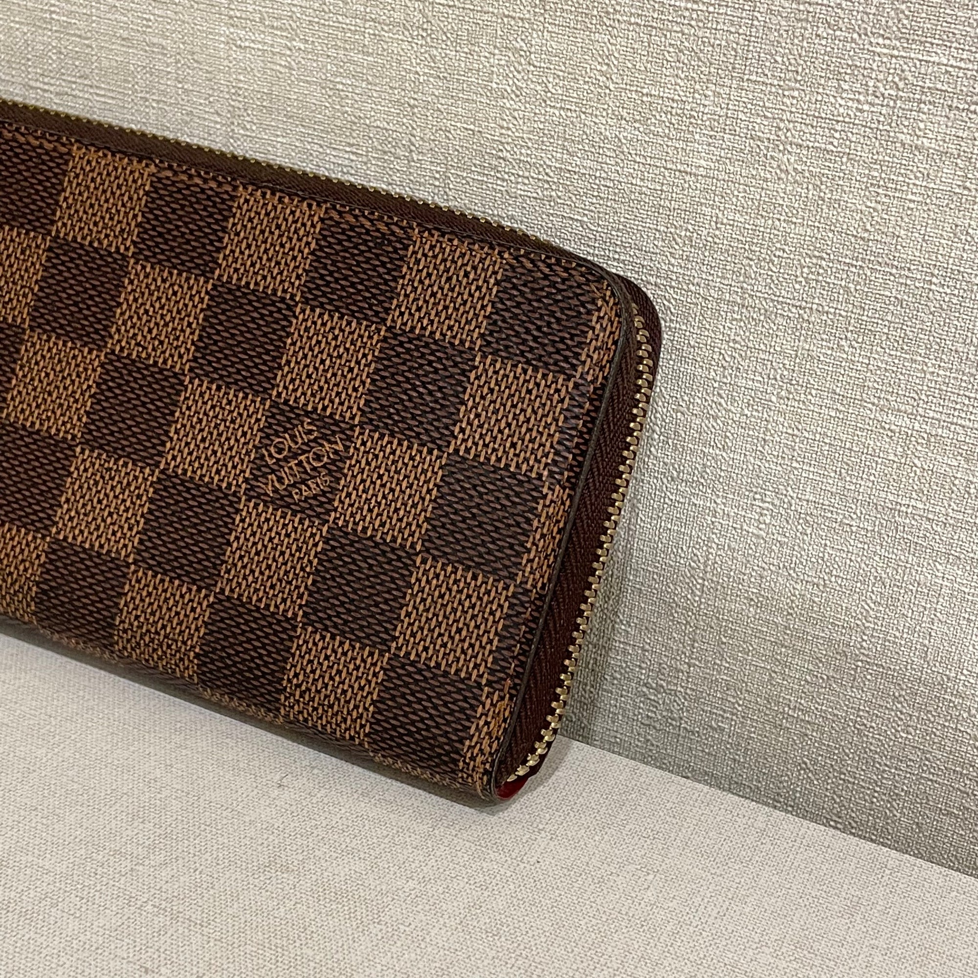 Clemence cloth wallet Louis Vuitton Brown in Cloth - 31226111