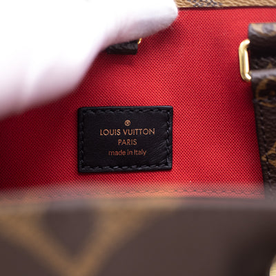Louis Vuitton On The Go MM Tote Giant Monogram