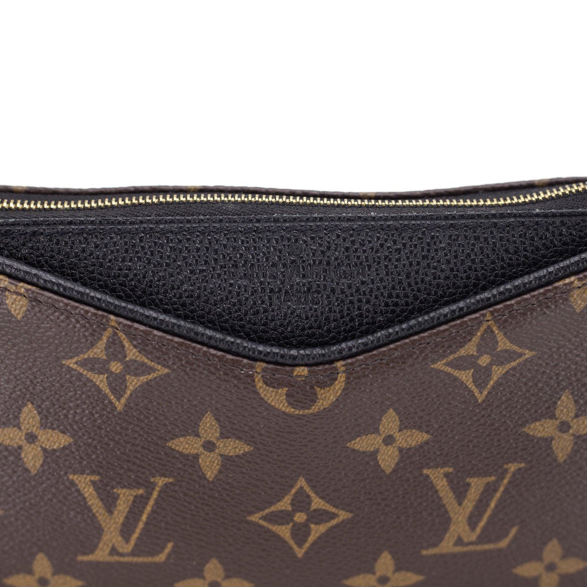 Louis Vuitton Monogram Pallas Clutch Cloth ref.703800 - Joli Closet