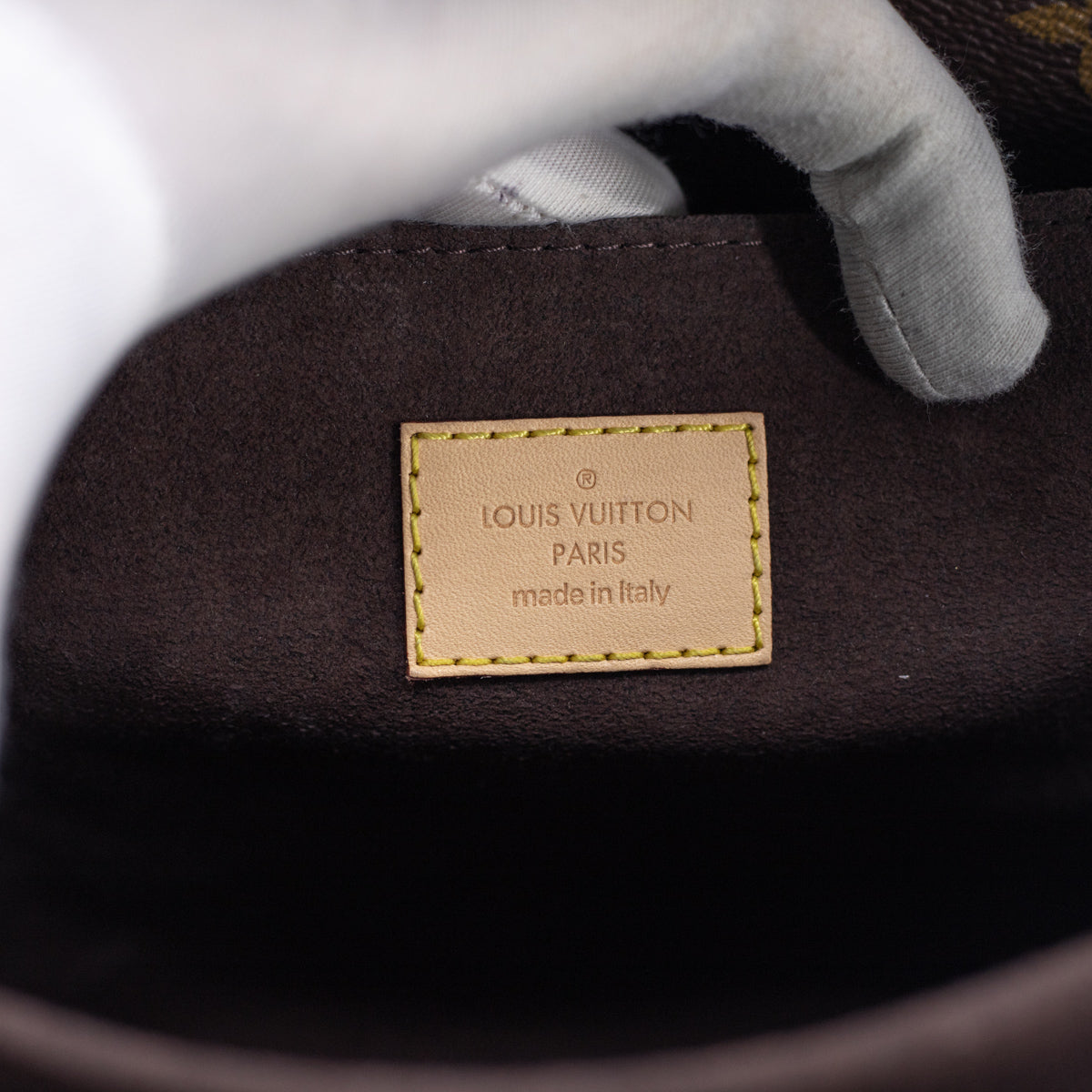 Louis Vuitton Pochette Metis Monogram - THE PURSE AFFAIR