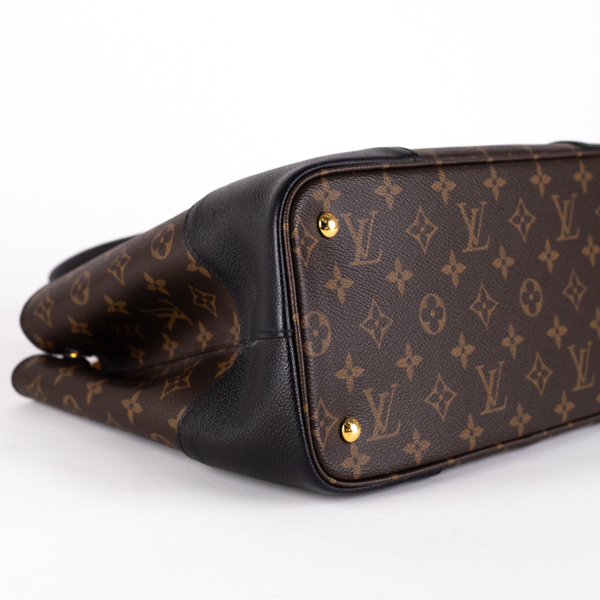 Louis Vuitton, Bags, Louis Vuitton Flandrin Noir Monogram M4595 Bag Nwt