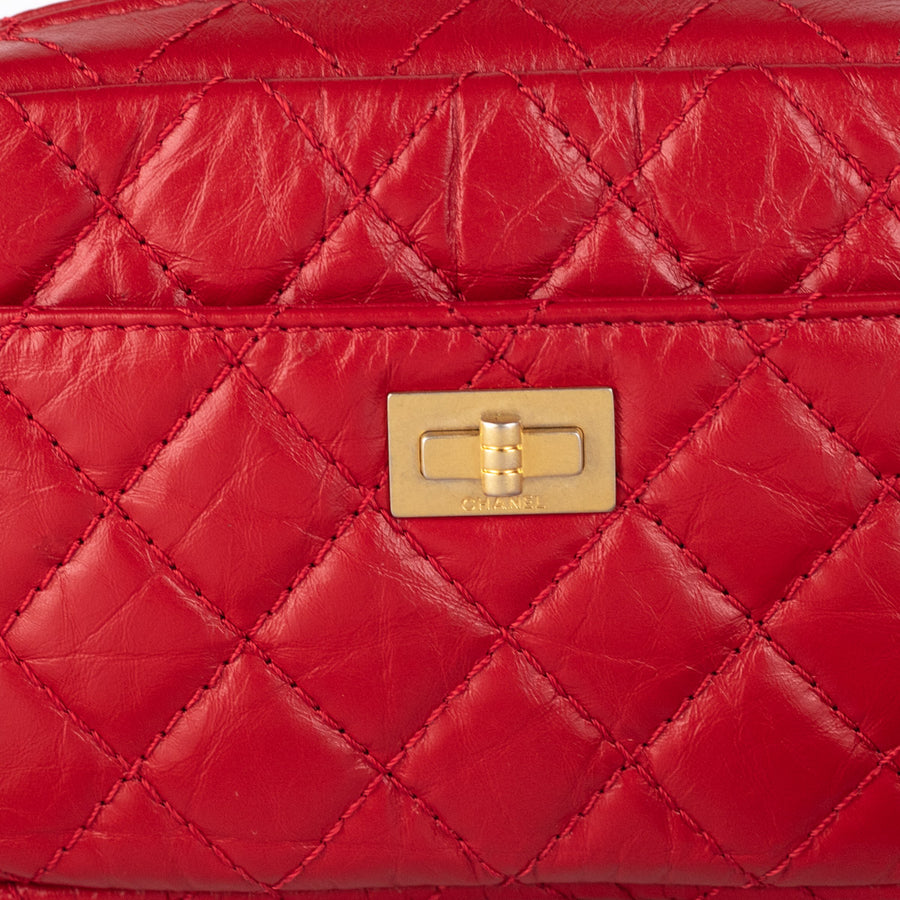 Chanel mini reissue 2.55 Camera Bag, Dark Red Leather ref.536989