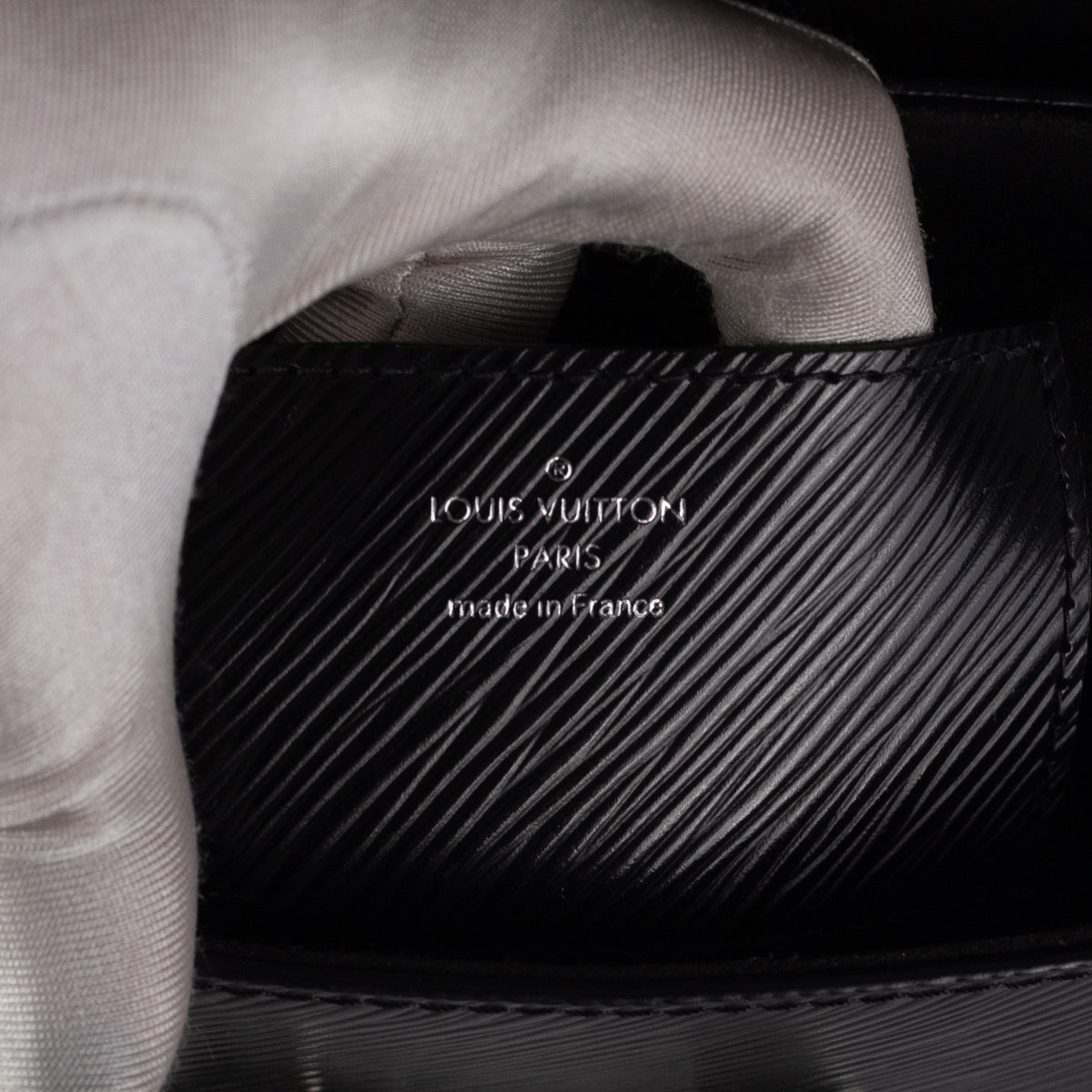 Shop Louis Vuitton TWIST 2022 SS Twist one handle bb (M59090, M59285,  M59091) by SkyNS