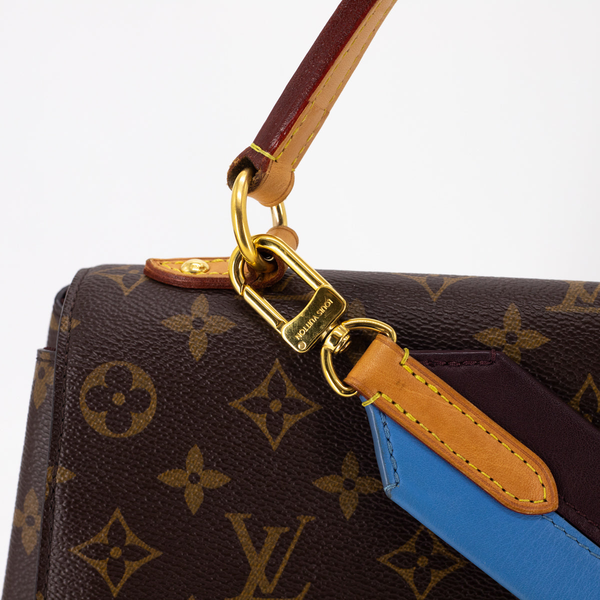 Louis Vuitton Cluny MM Monogram - THE PURSE AFFAIR
