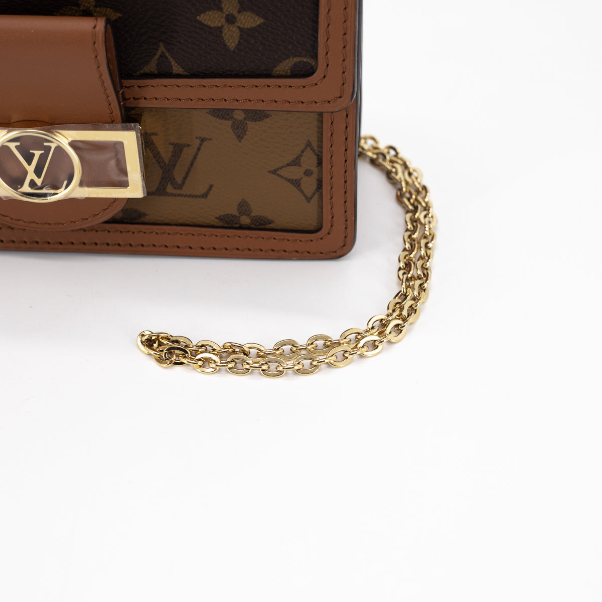 LOUIS VUITTON WALLET ON CHAIN LILY ของแท้💯 Premium Gift - Kaidee