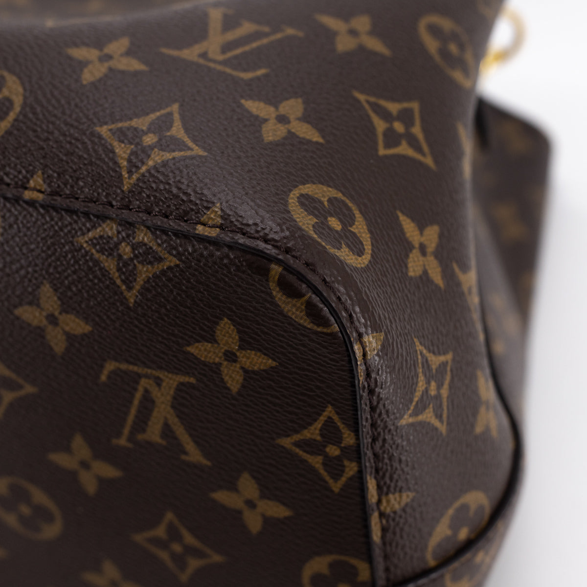 Shop Louis Vuitton NEONOE Monogram Casual Style Leather Party Style Elegant  Style Logo (M23080, M22852) by Bellaris