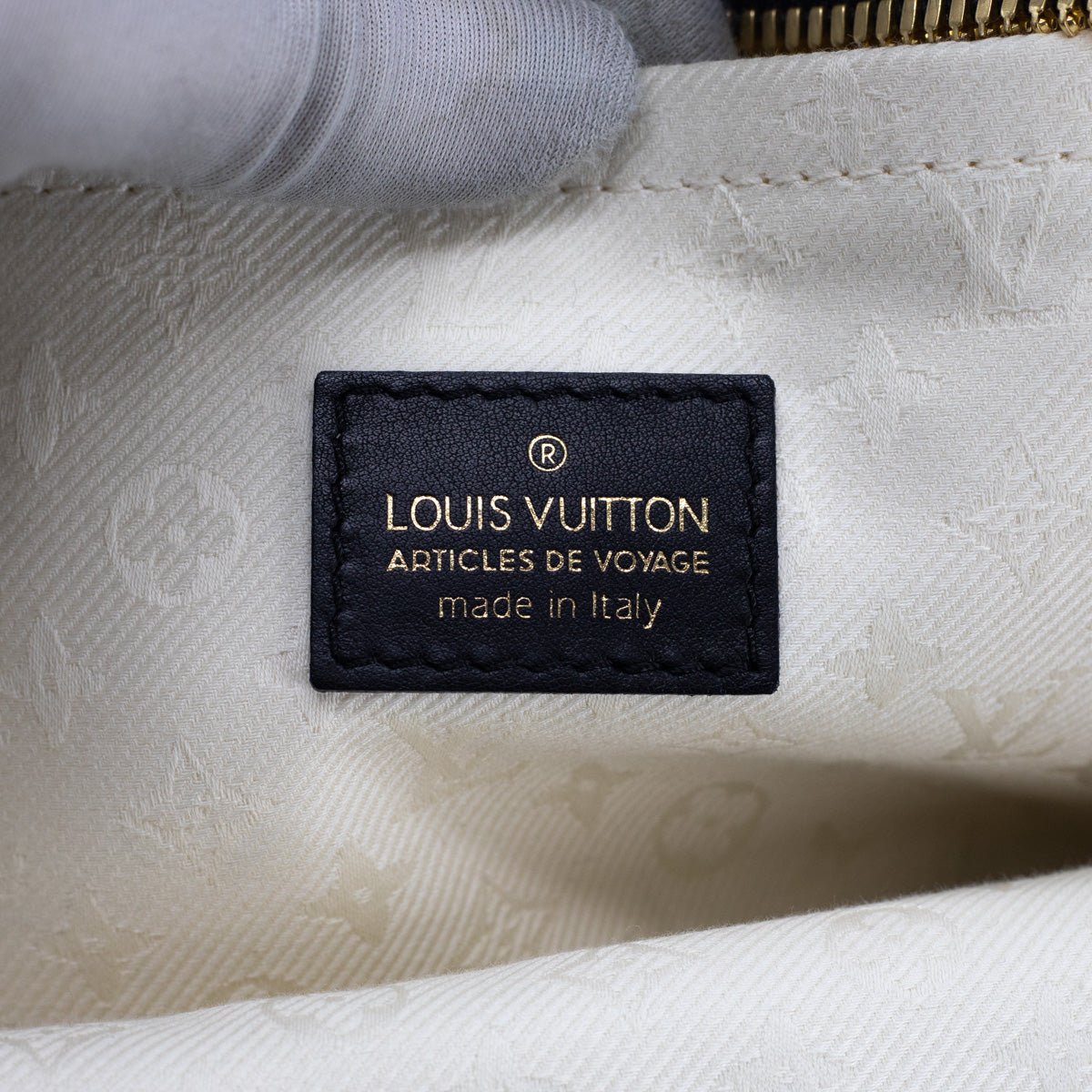 Asnières The “Heart”of Louis Vuitton - A&E Magazine