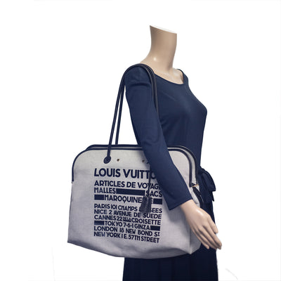 Louis Vuitton Articles De Voyage Malle Canvas Handbag Grey - THE PURSE  AFFAIR