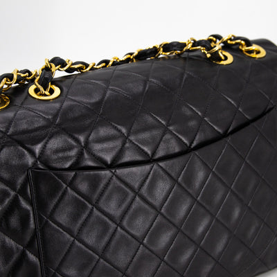 CHANEL Quilted Vintage CC Maxi/Jumbo XL Black