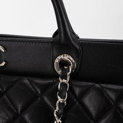 Chanel Quilted Calfskin Tote Bag Black