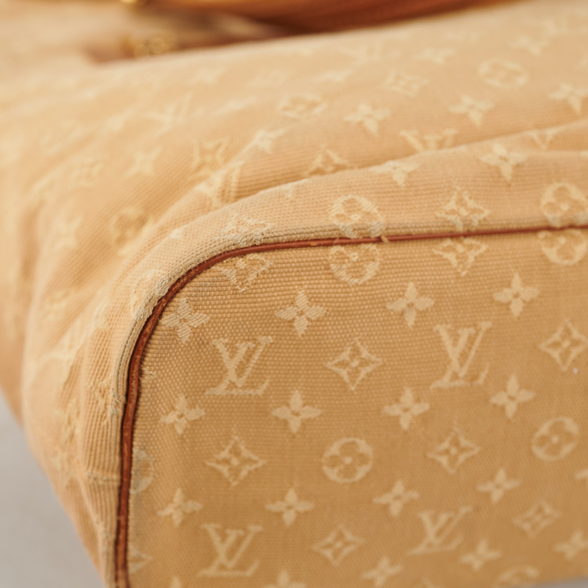 Louis Vuitton, Bags, Louis Vuitton Denim Navygrey Pm Lucille Mini Lin Bag