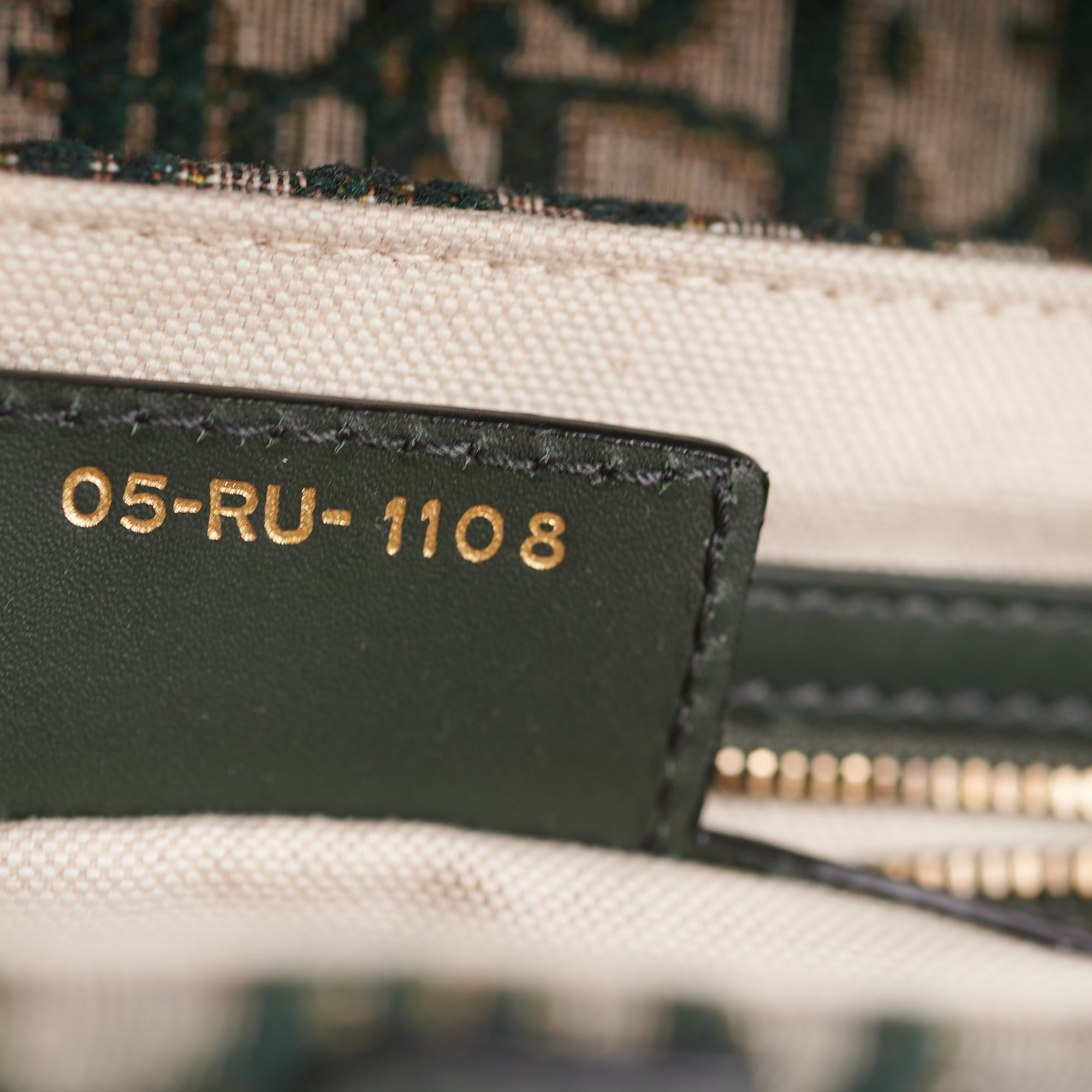 Cập nhật với hơn 81 về dior saddle bag serial number cdgdbentre.edu.vn