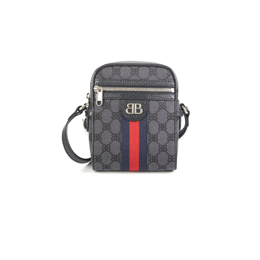 Gucci GG Supreme Navy Monogram Laptop Bag - THE PURSE AFFAIR