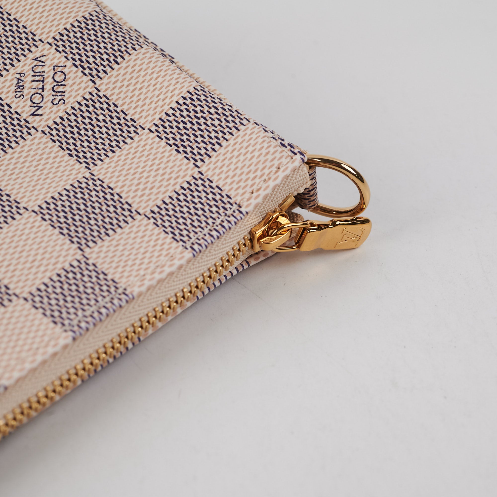 Louis Vuitton Pochette Damier Azur Shoulder Bag - THE PURSE AFFAIR
