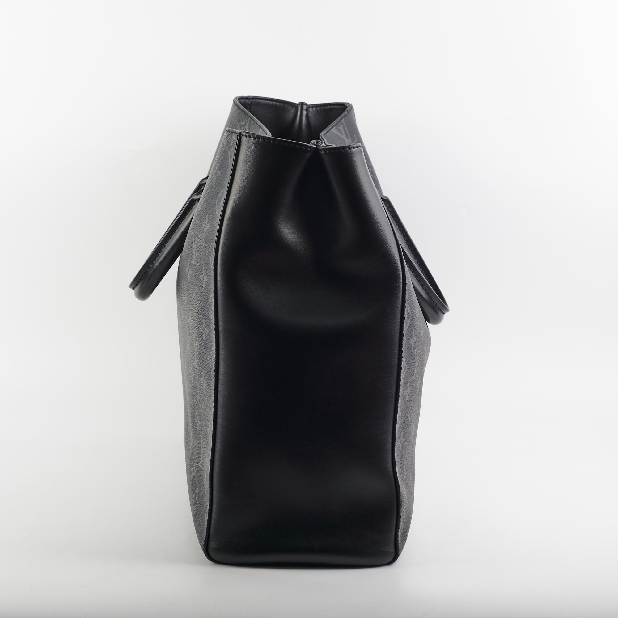 Louis Vuitton 2021 Monogram Eclipse Grand Sac - Black Totes, Bags -  LOU801517