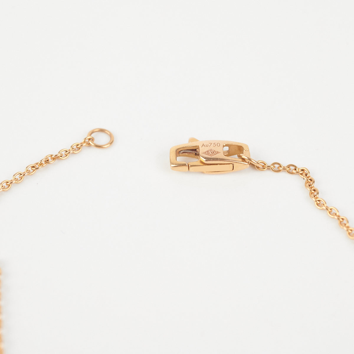 Louis Vuitton Empreinte Medallion, Yellow Gold Gold. Size NSA