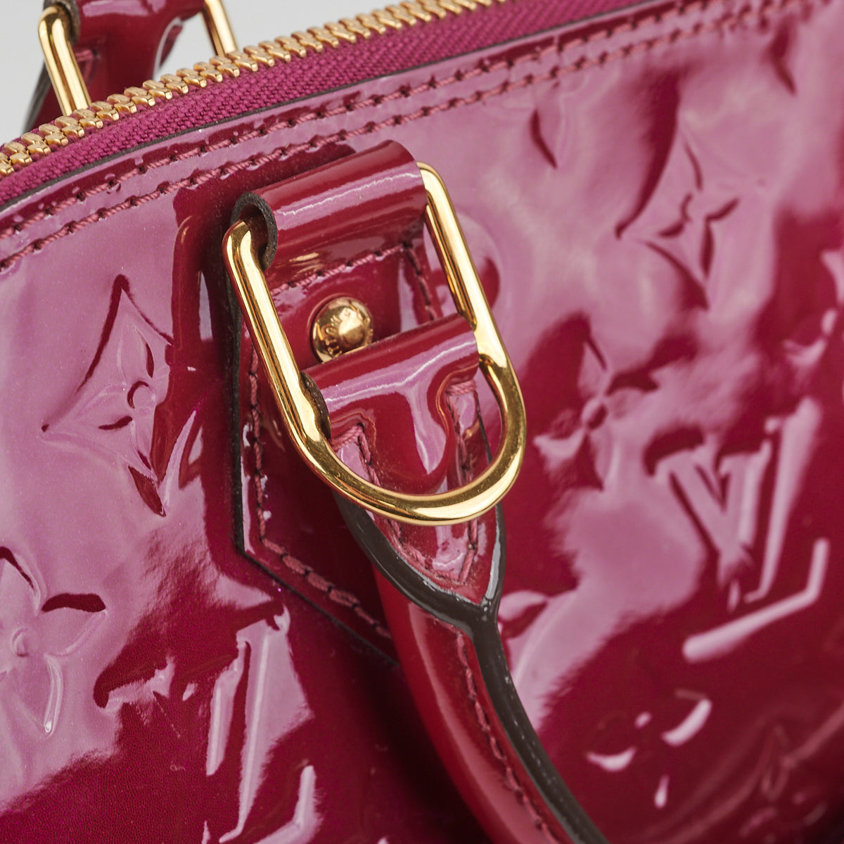 Alma leather handbag Louis Vuitton Burgundy in Leather - 25134378