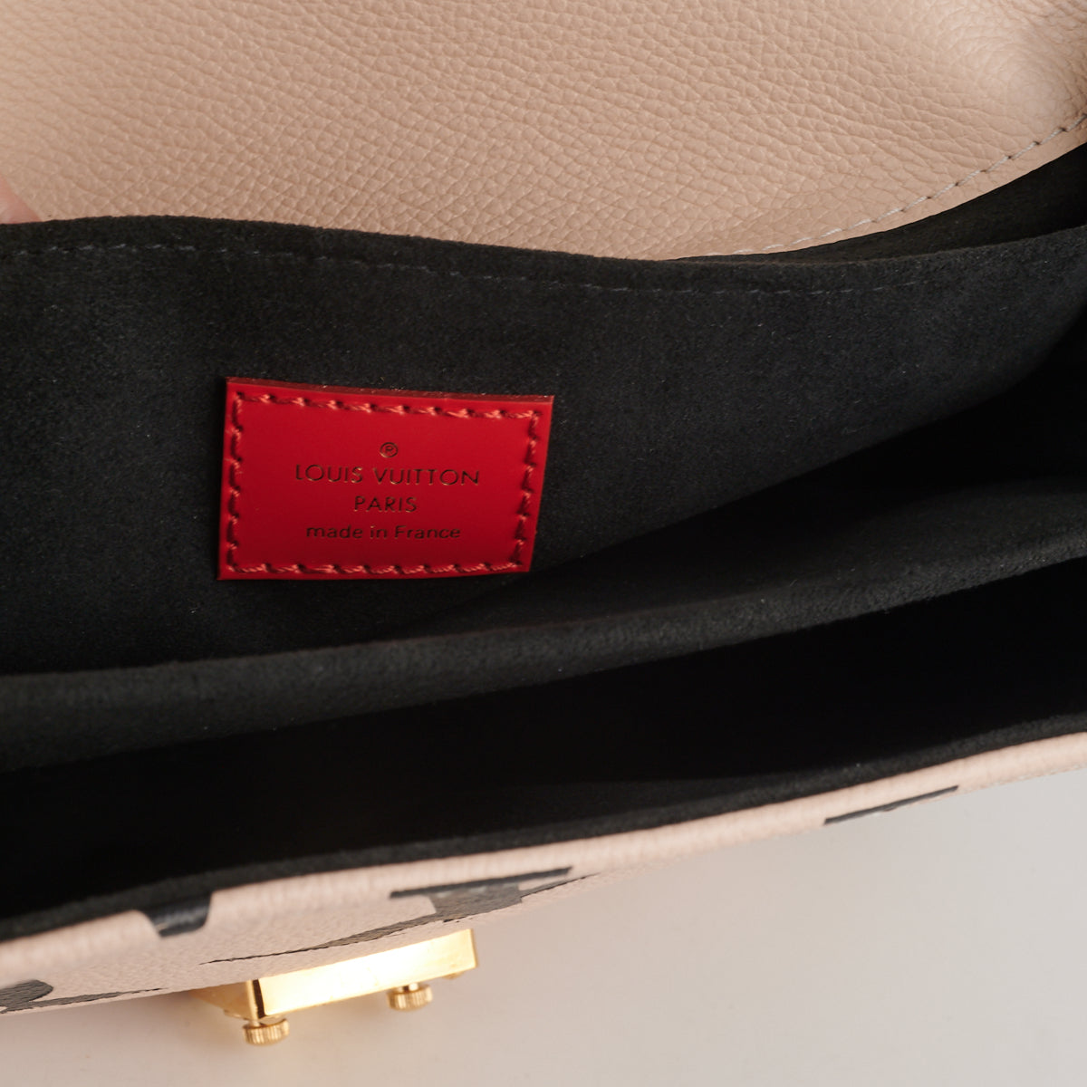 Louis Vuitton LV Metis Crafty new Black Leather ref.211850 - Joli