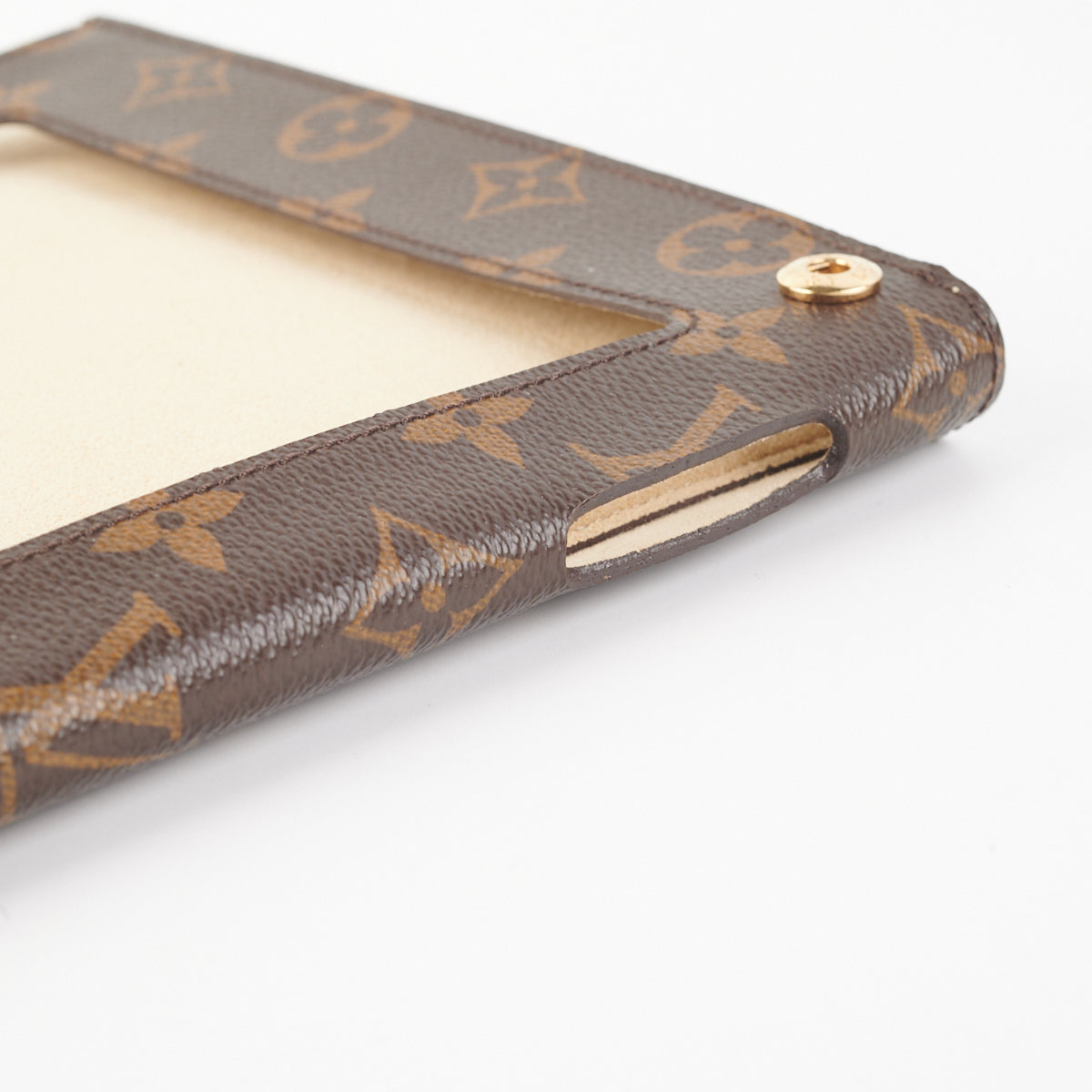 Louis Vuitton Monogram Monogram Phone Rugged Case Monogram iPad2