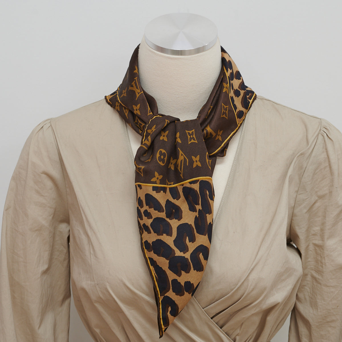 Louis Vuitton Silk Cashmere Leopard Wraps 2pc Lot