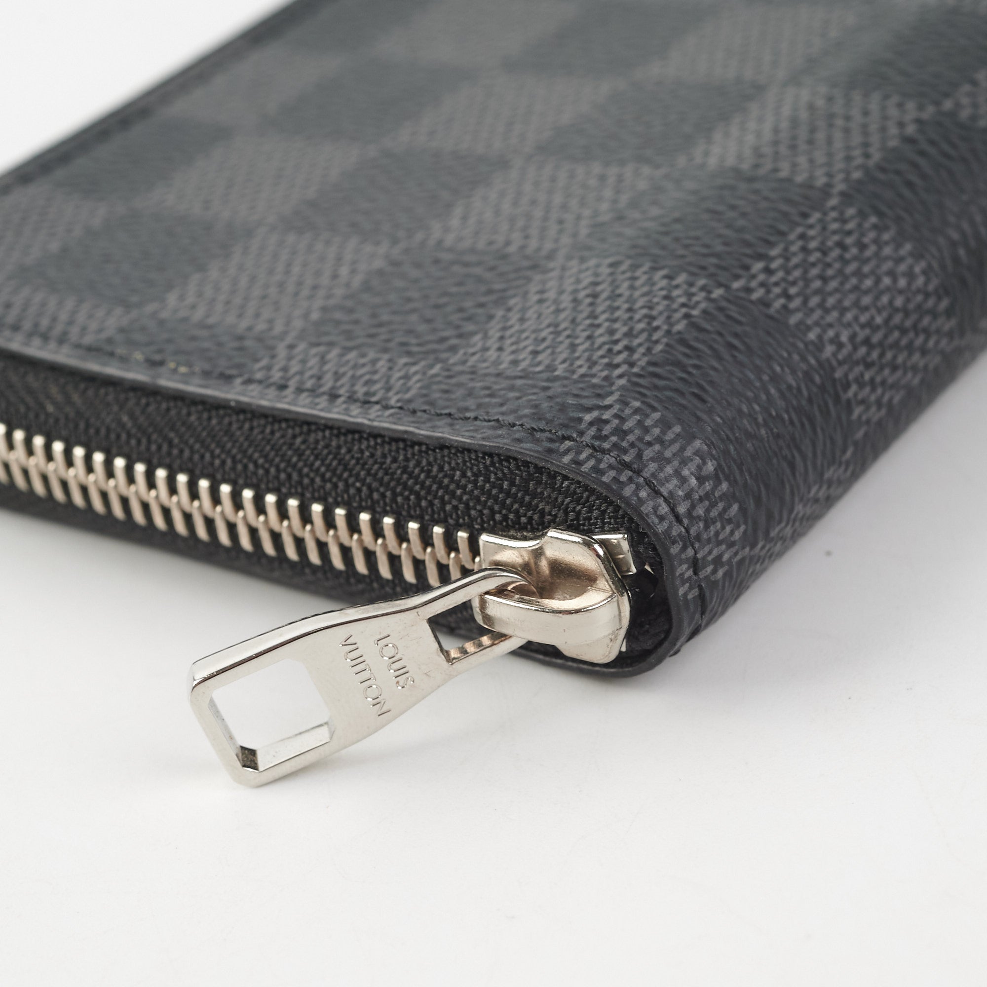 Louis Vuitton Zip Wallet Damier Graphite - THE PURSE AFFAIR