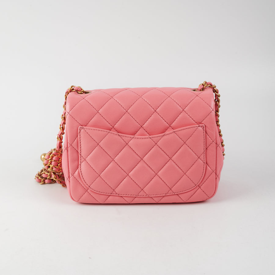 Used Chanel Crossbody Bag - 956 For Sale on 1stDibs  used chanel bags,  chanel used bags, used chanel handbags for sale
