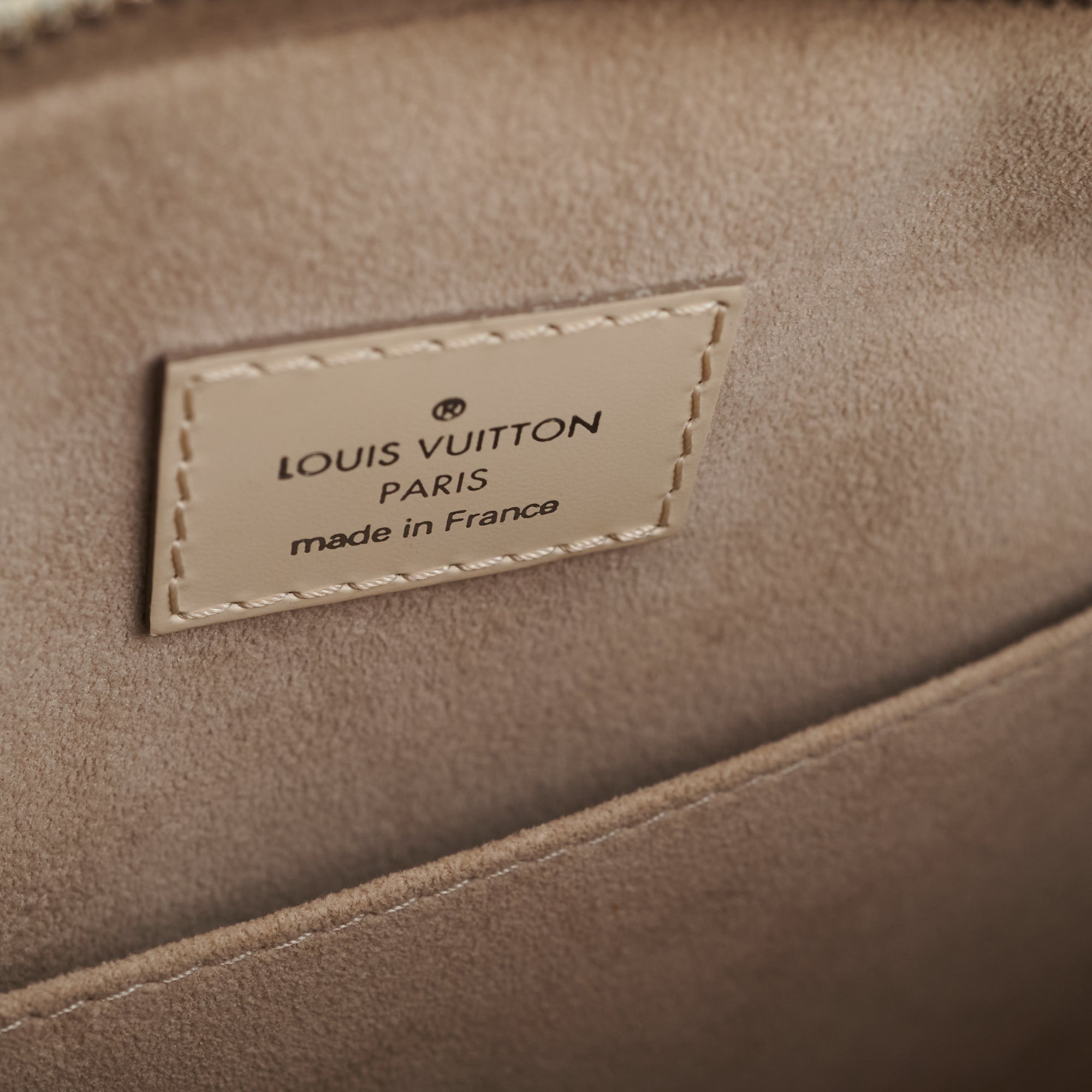 Louis Vuitton Beige Vanilla Jasmine Boston Bag 7LV727K