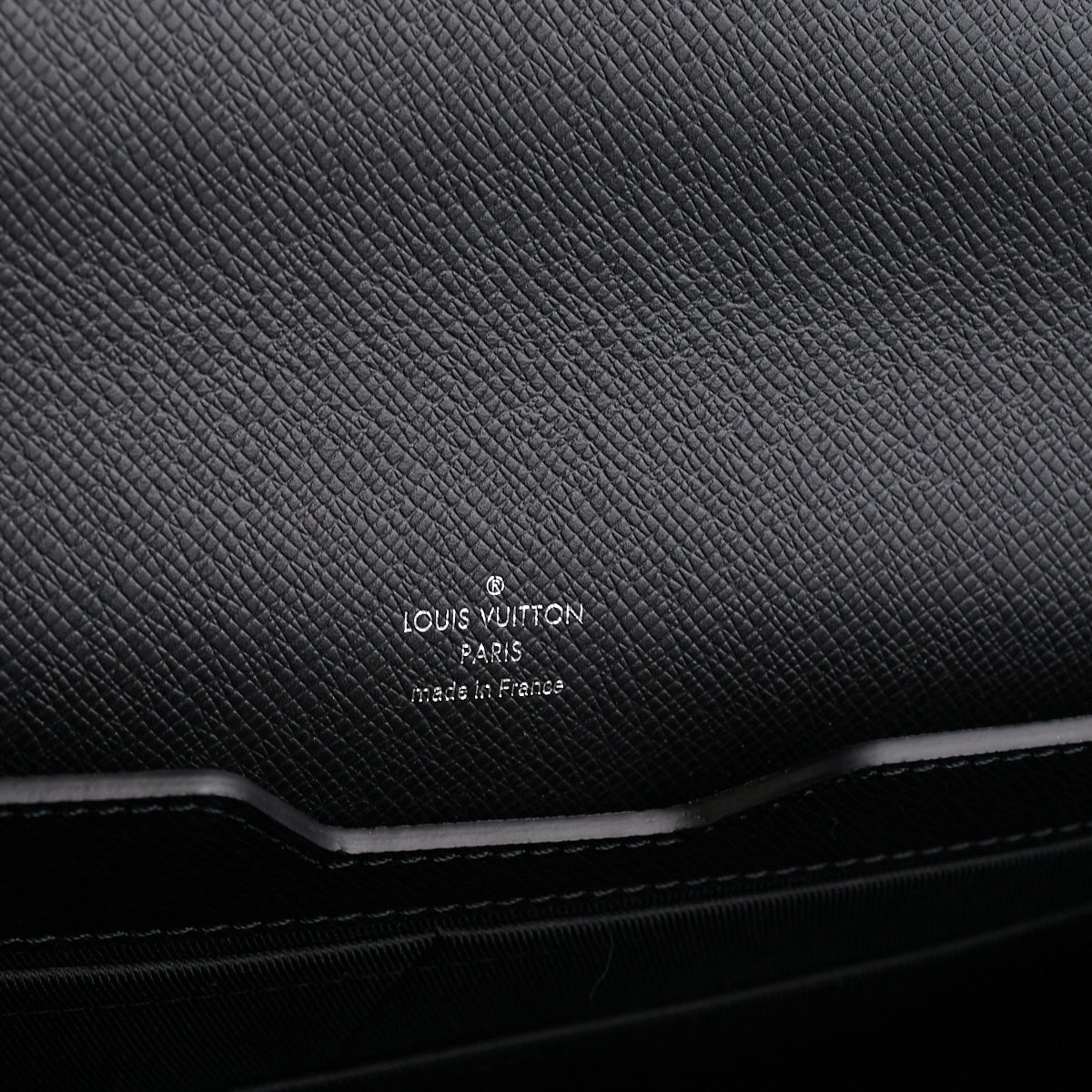 Louis Vuitton Anton Soft Briefcase Taiga Leather Bag – EliteLaza