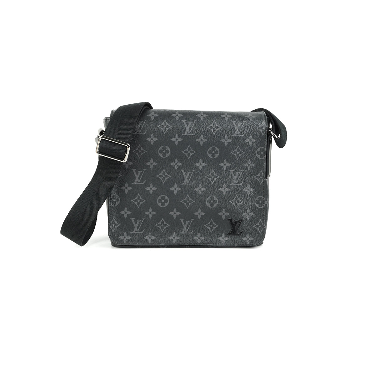 Louis Vuitton District Pm Monogram Eclipse - For Sale on 1stDibs