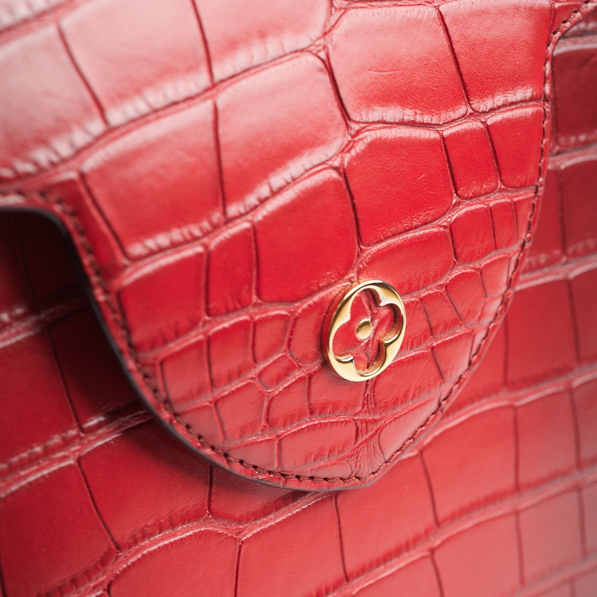 Louis Vuitton Capucines PM Bag Wildcat Crocodile Limited Edition –  Mightychic