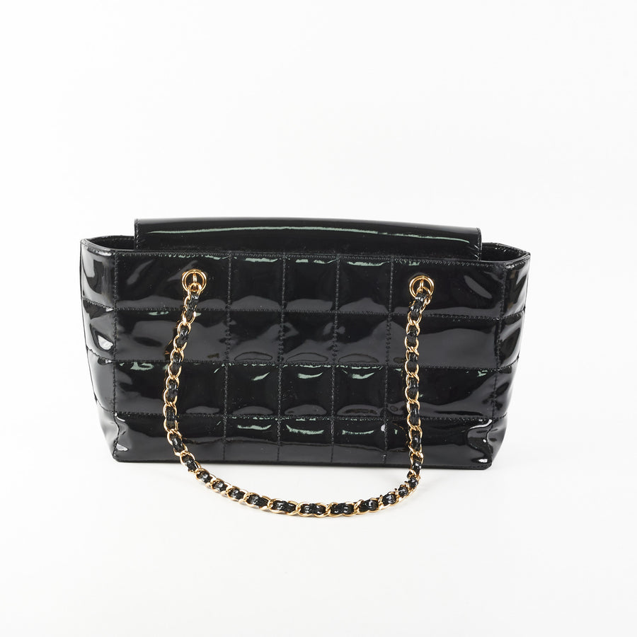 Chanel Chocolate Bar Chain Shoulder Bag Black – THE PURSE AFFAIR