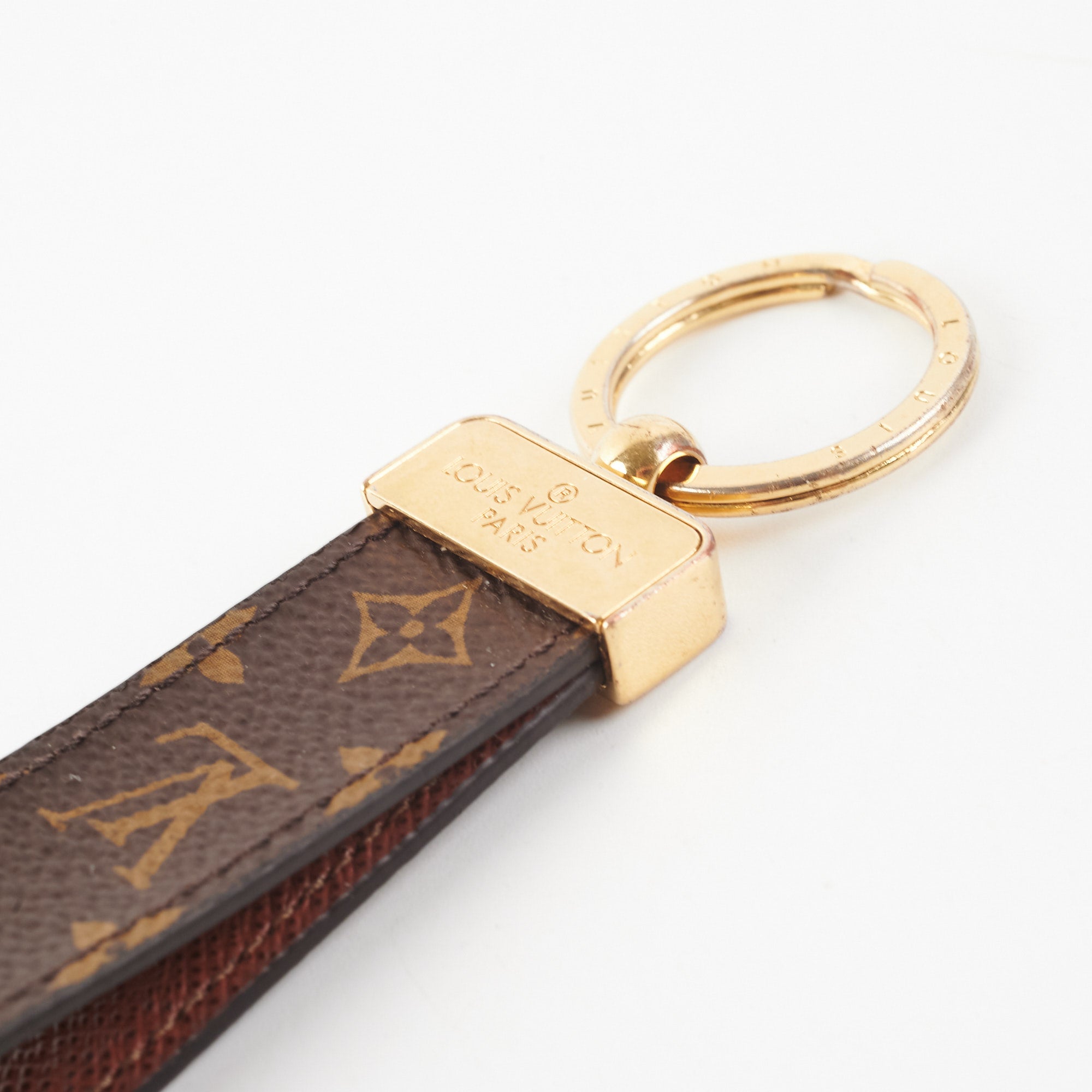 Louis Vuitton Dragonne Key Holder Monogram - THE PURSE AFFAIR