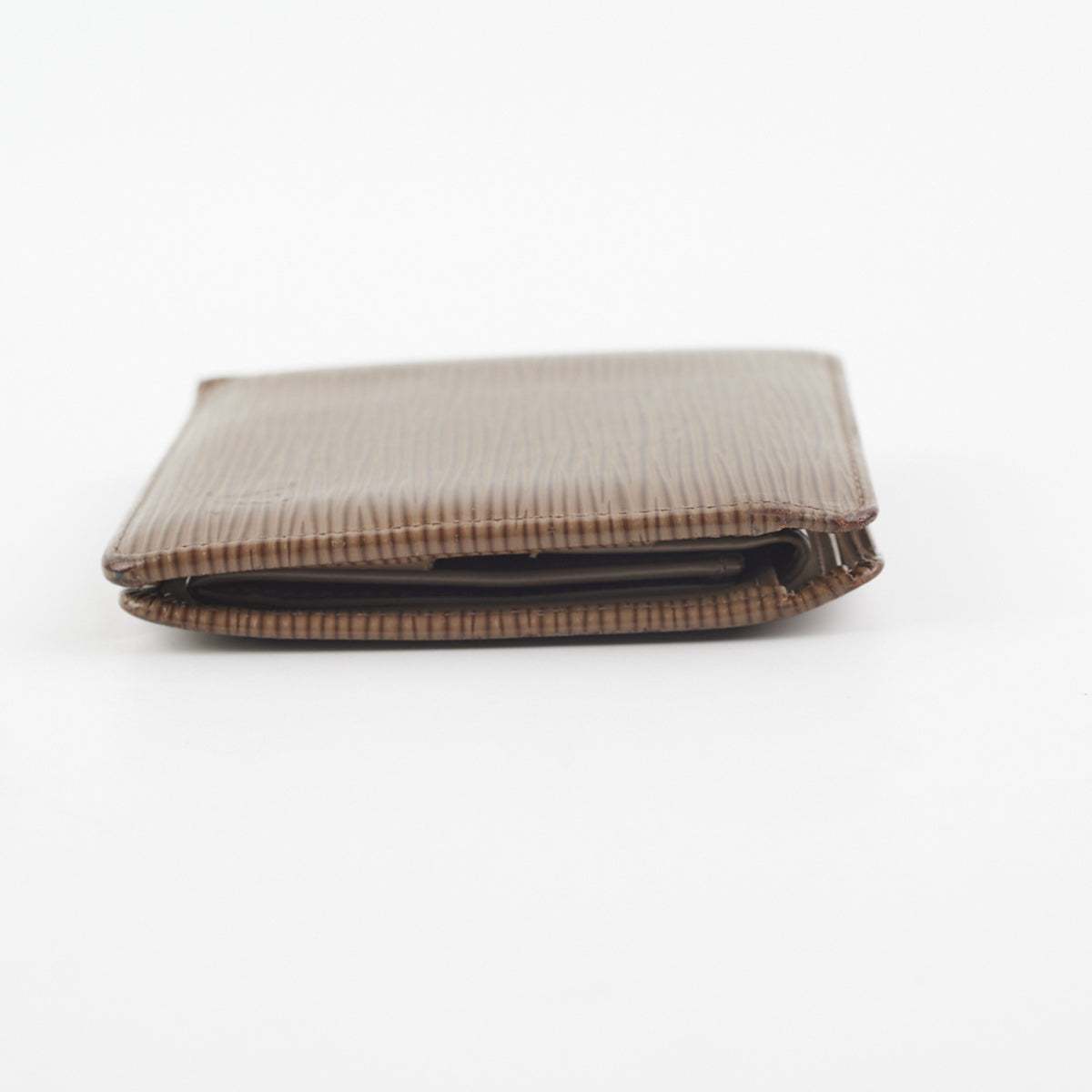 Shop Louis Vuitton EPI Marco wallet (M62289) by Tori☆ad