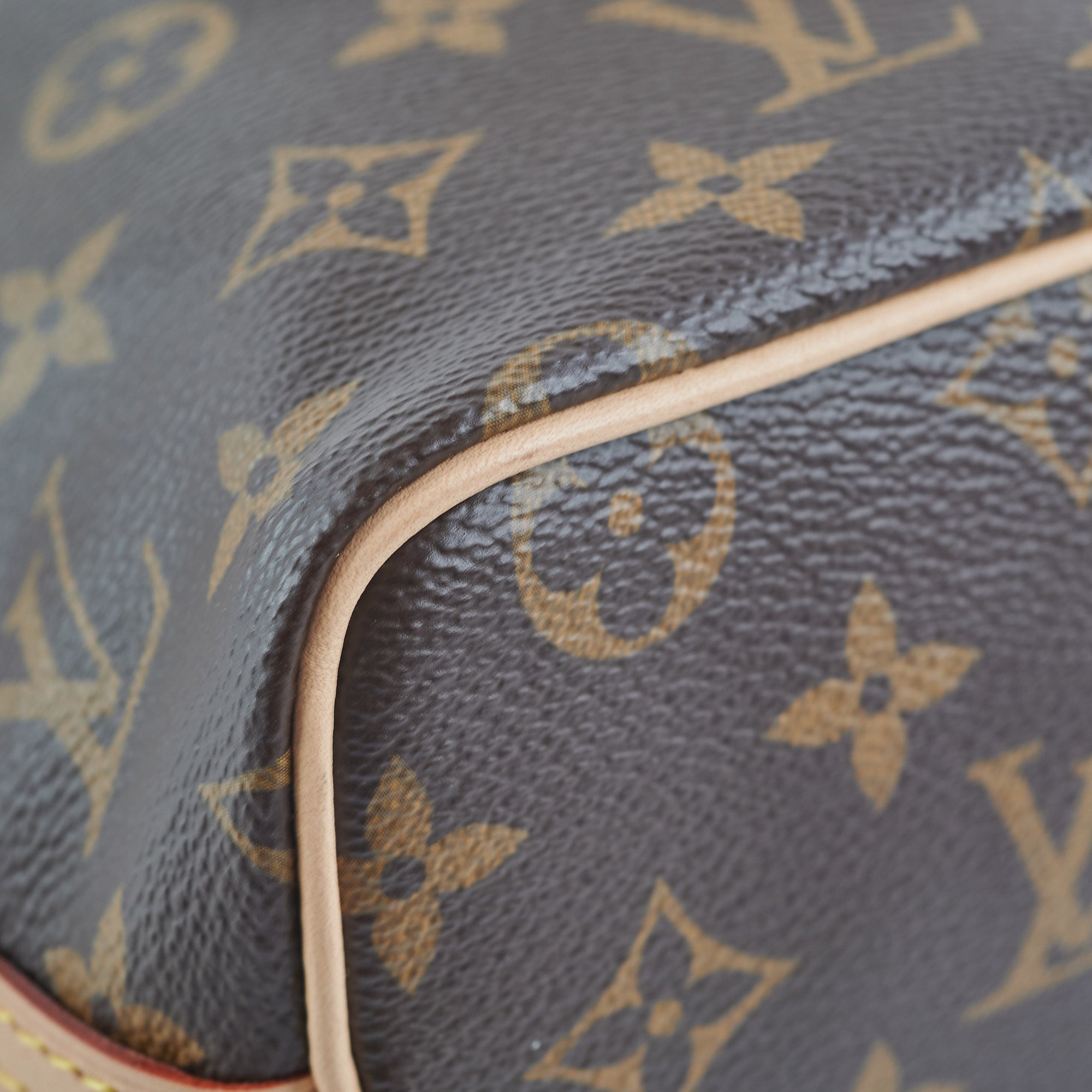 Louis Vuitton nano noe M46291, 名牌, 手袋及銀包- Carousell