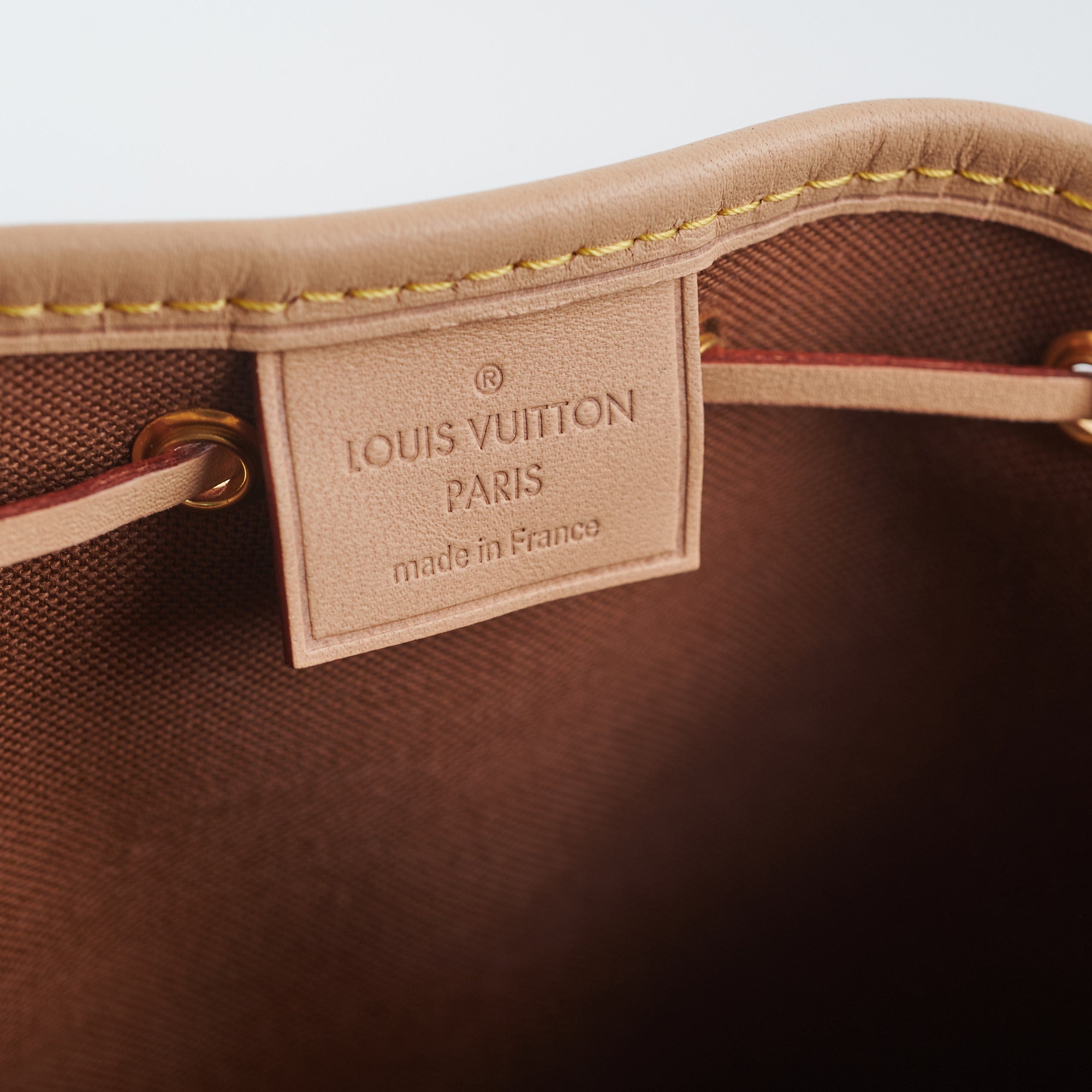 Louis Vuitton nano noe M46291, 名牌, 手袋及銀包- Carousell