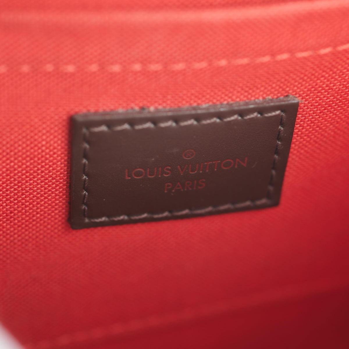 AUTHENTIC Louis Vuitton Favorite MM Damier Ebene PREOWNED (WBA725) – Jj's  Closet, LLC